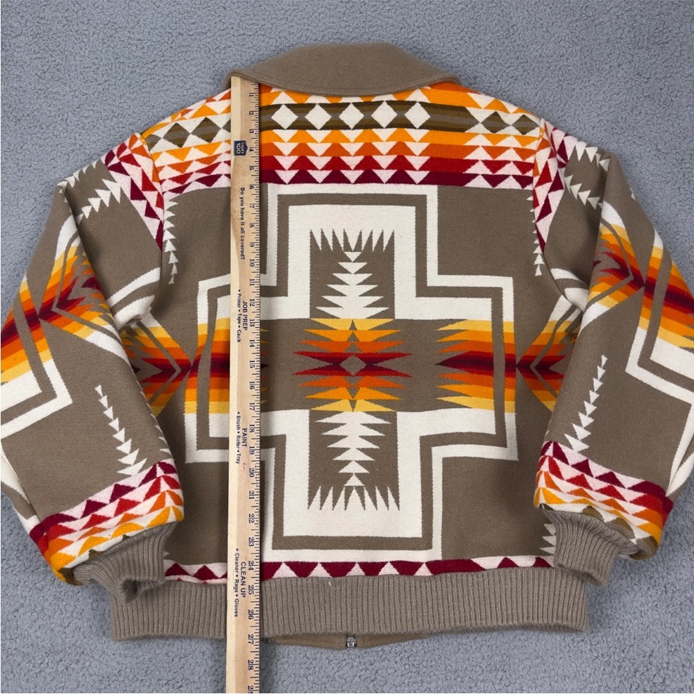 Pendleton Chief Joseph Geometric Patterned Zip-Up… - image 6